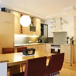 Ferien 2 By Interhome شقة